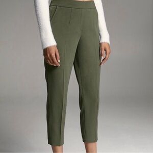 Aritzia Babaton Conan Pull On Crop Pant in Olive Green Sz 8